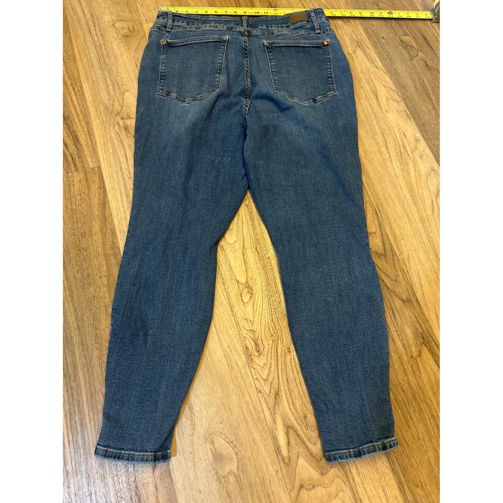 Judy Blue 22W Skinny Jeans Medium Wash High Rise Stretch Denim JB88392‎ Womens